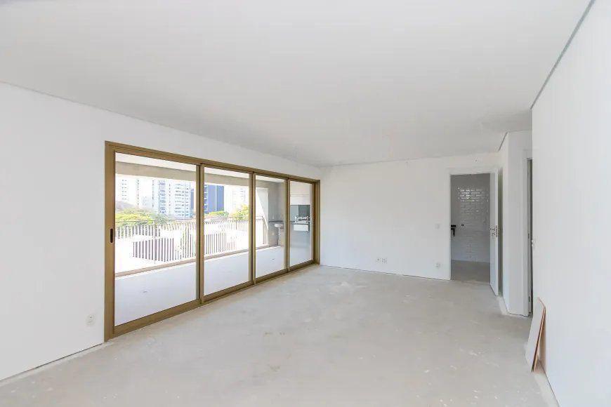 Imagem Apartamento com 3 Quartos à Venda, 149 m² em Indianópolis - São Paulo