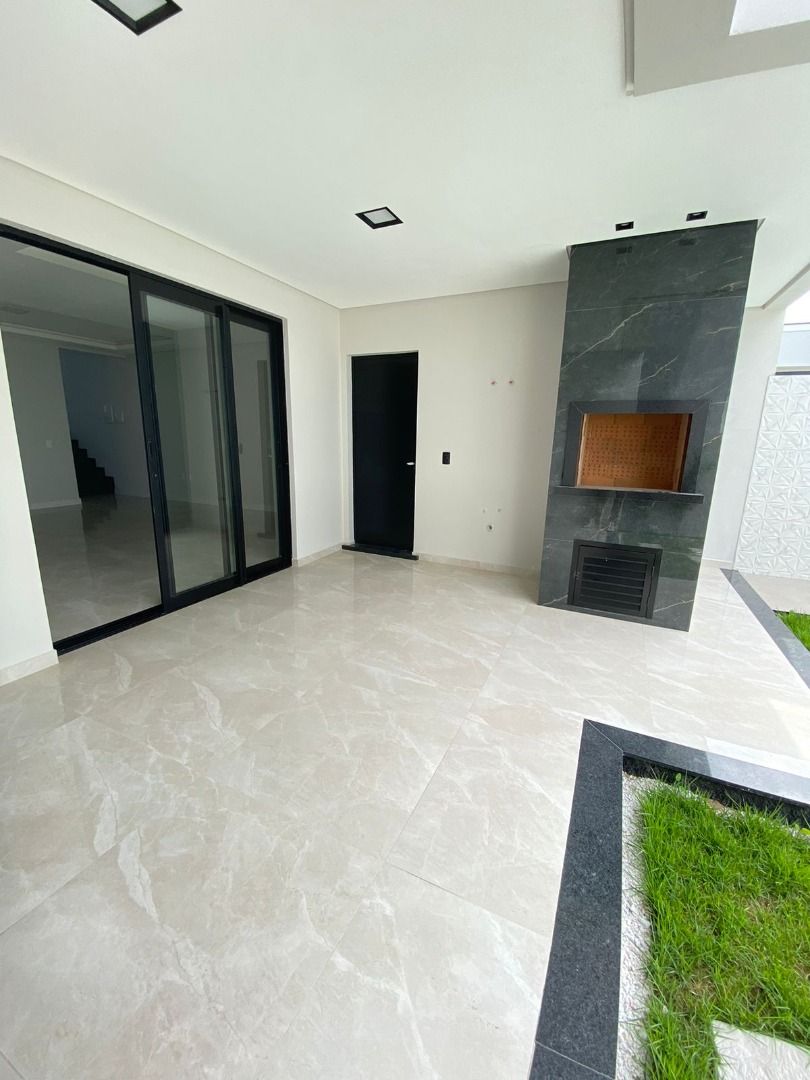 Imagem Sobrado com 3 Quartos à Venda, 90 m²em Areias - Tijucas