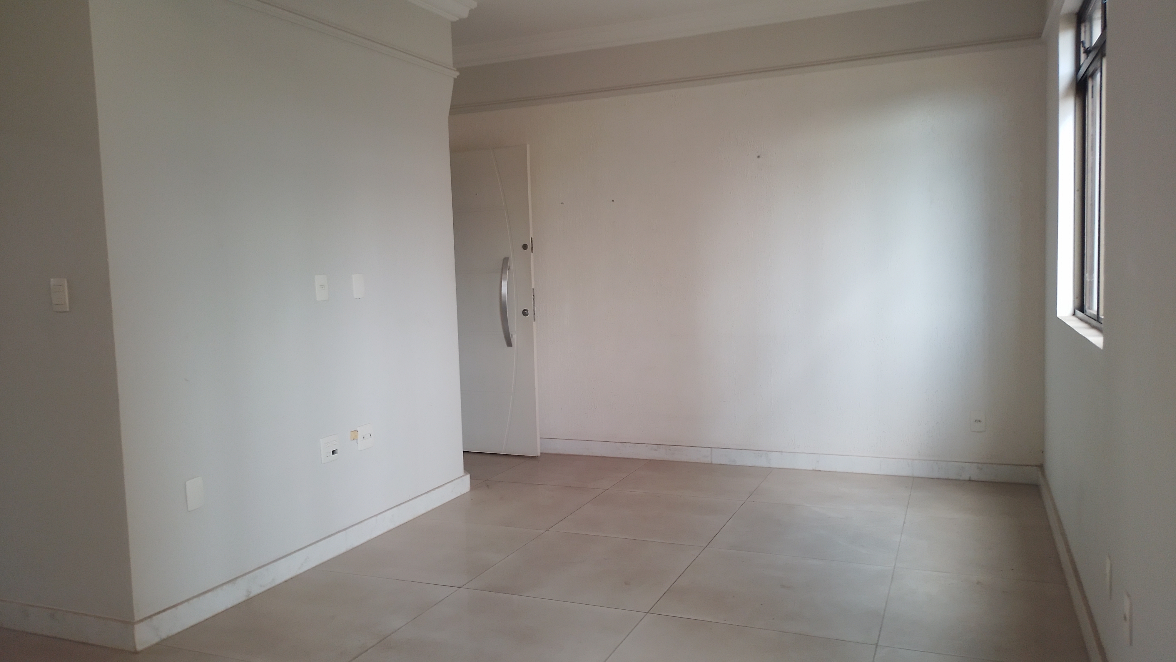 Apartamento com 3 Quartos à Venda ou Locação, 93 m²em São Pedro - Belo Horizonte
