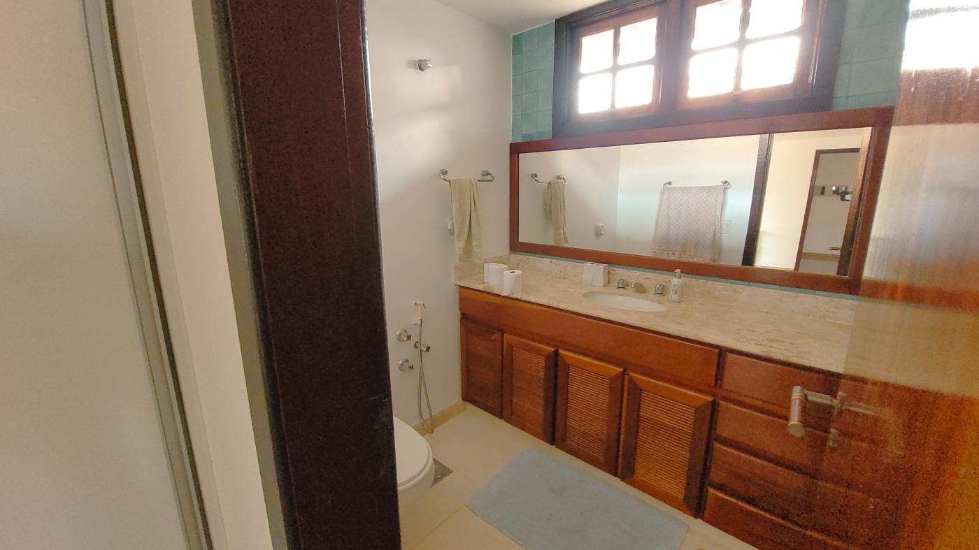Imagem Casa com 4 Quartos à Venda, 650 m²em Camboinhas - Niterói Imagem Casa com 4 Quartos à Venda, 650 m²em Camboinhas - Niterói