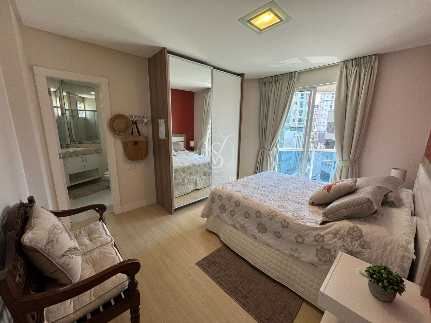 Imagem Apartamento com 4 Quartos à Venda, 195 m² em Centro - Itapema