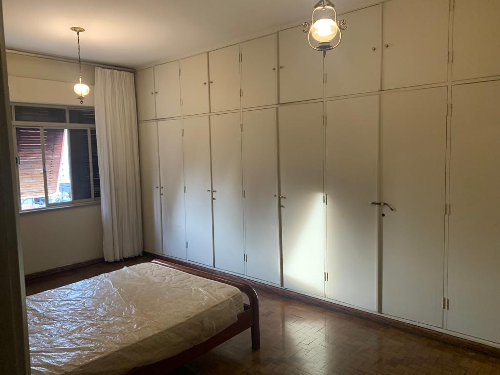 Imagem Apartamento com 3 Quartos à Venda, 168 m²em Aclimação - São Paulo