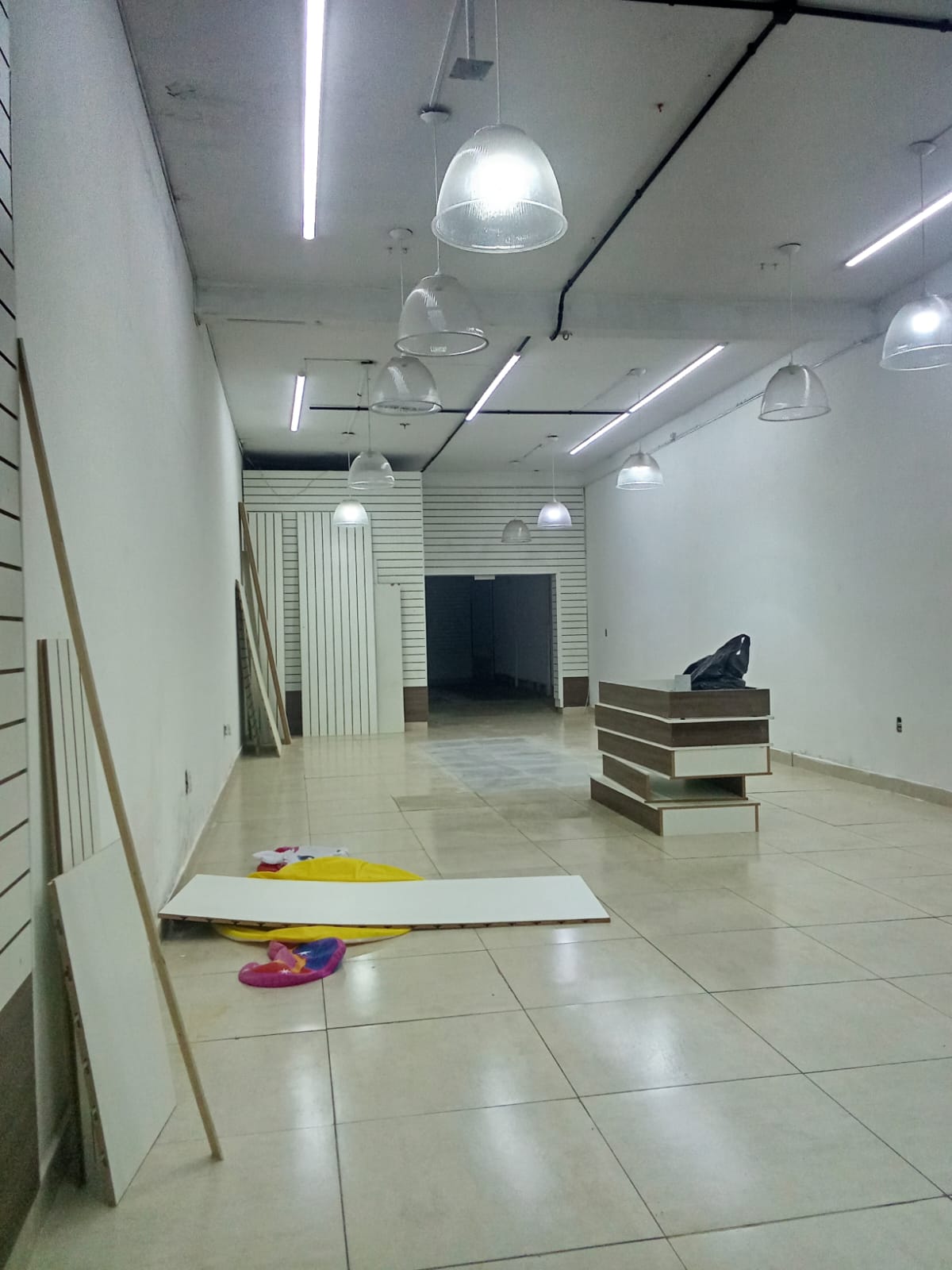 Imagem Sala Comercial para Alugar, 150 m² em Estância Velha - Canoas Imagem Sala Comercial para Alugar, 150 m² em Estância Velha - Canoas