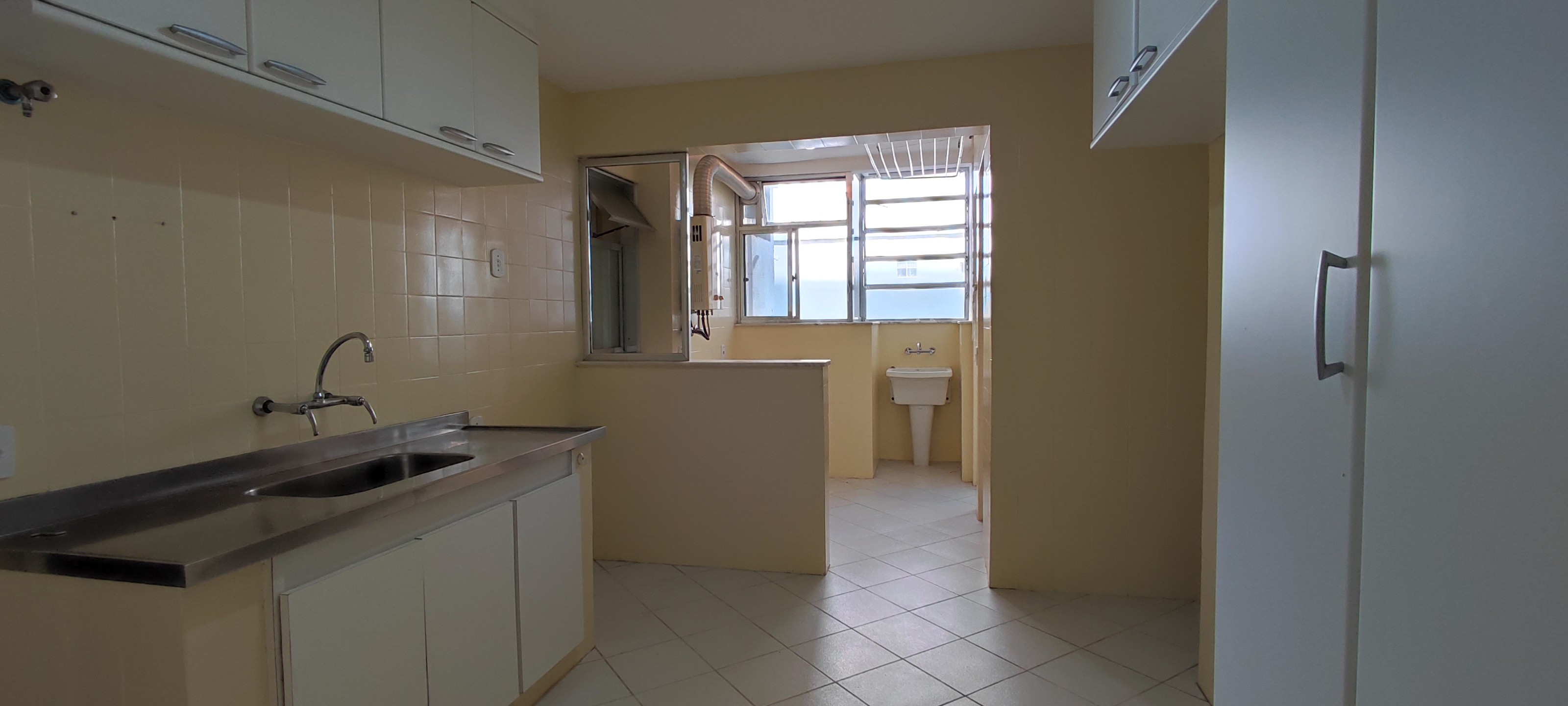 Imagem Apartamento com 3 Quartos à Venda, 118 m²em Laranjeiras - Rio de Janeiro