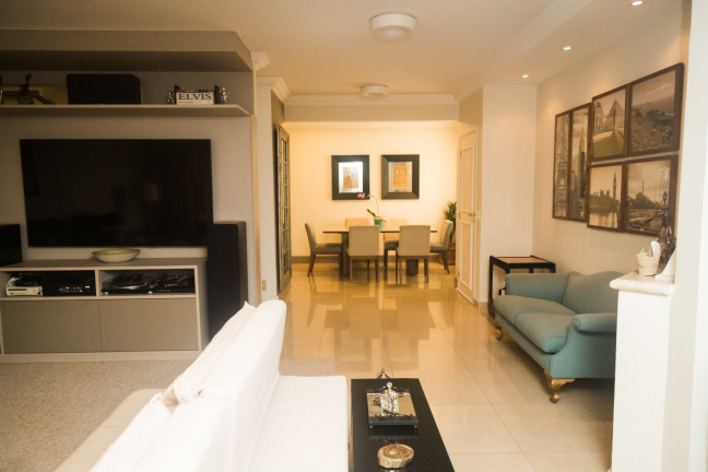 Imagem Casa com 3 Quartos à Venda, 190 m² em Tamboré - Santana de Parnaíba