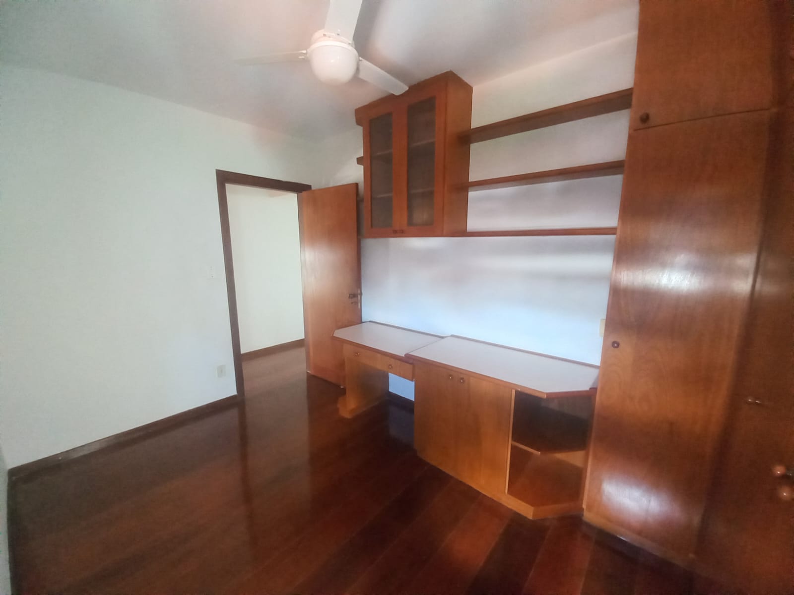 Imagem Apartamento com 3 Quartos à Venda, 132 m²em Cambuí - Campinas Imagem Apartamento com 3 Quartos à Venda, 132 m²em Cambuí - Campinas