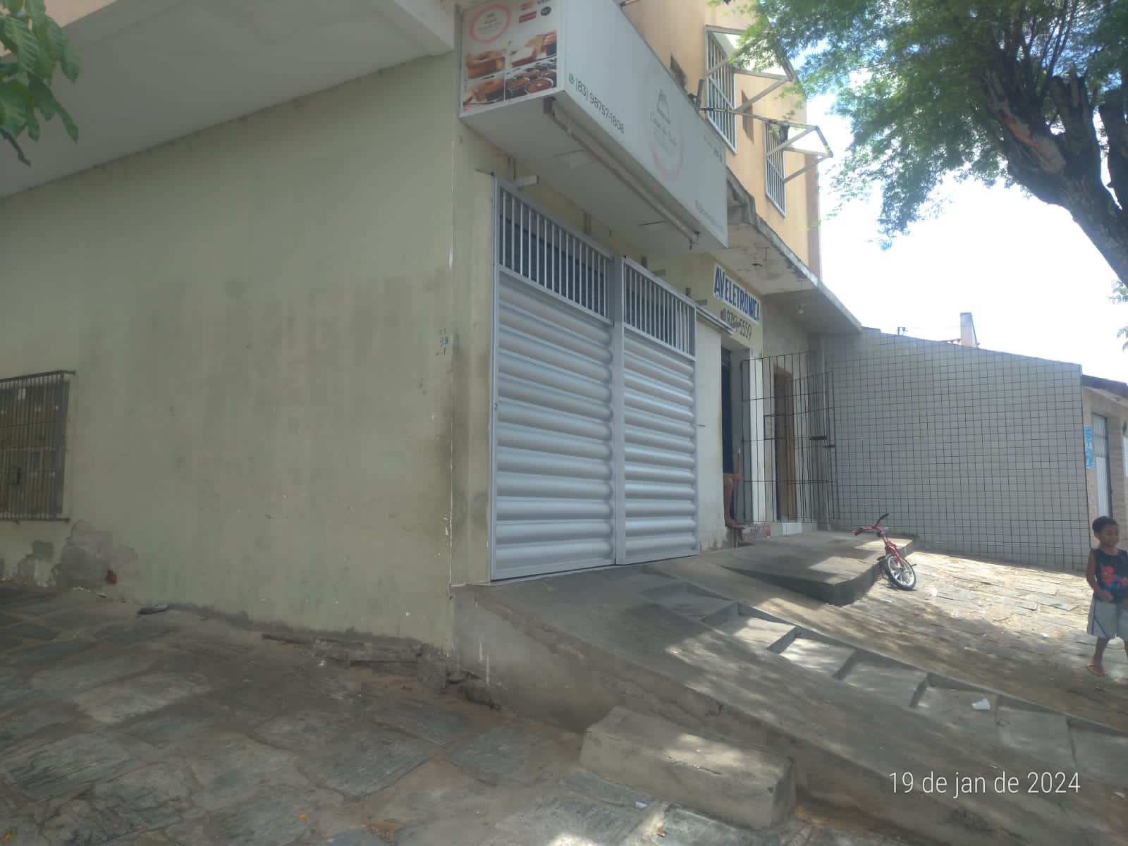 Imagem Imóvel com 10 Quartos à Venda, 371 m²em José Pinheiro - Campina Grande Imagem Imóvel com 10 Quartos à Venda, 371 m²em José Pinheiro - Campina Grande