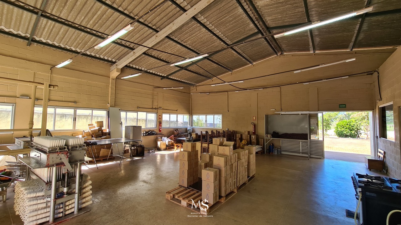 Imagem Galpão à Venda ou Locação, 224 m² em Sobradinho - Brasília Imagem Galpão à Venda ou Locação, 224 m² em Sobradinho - Brasília