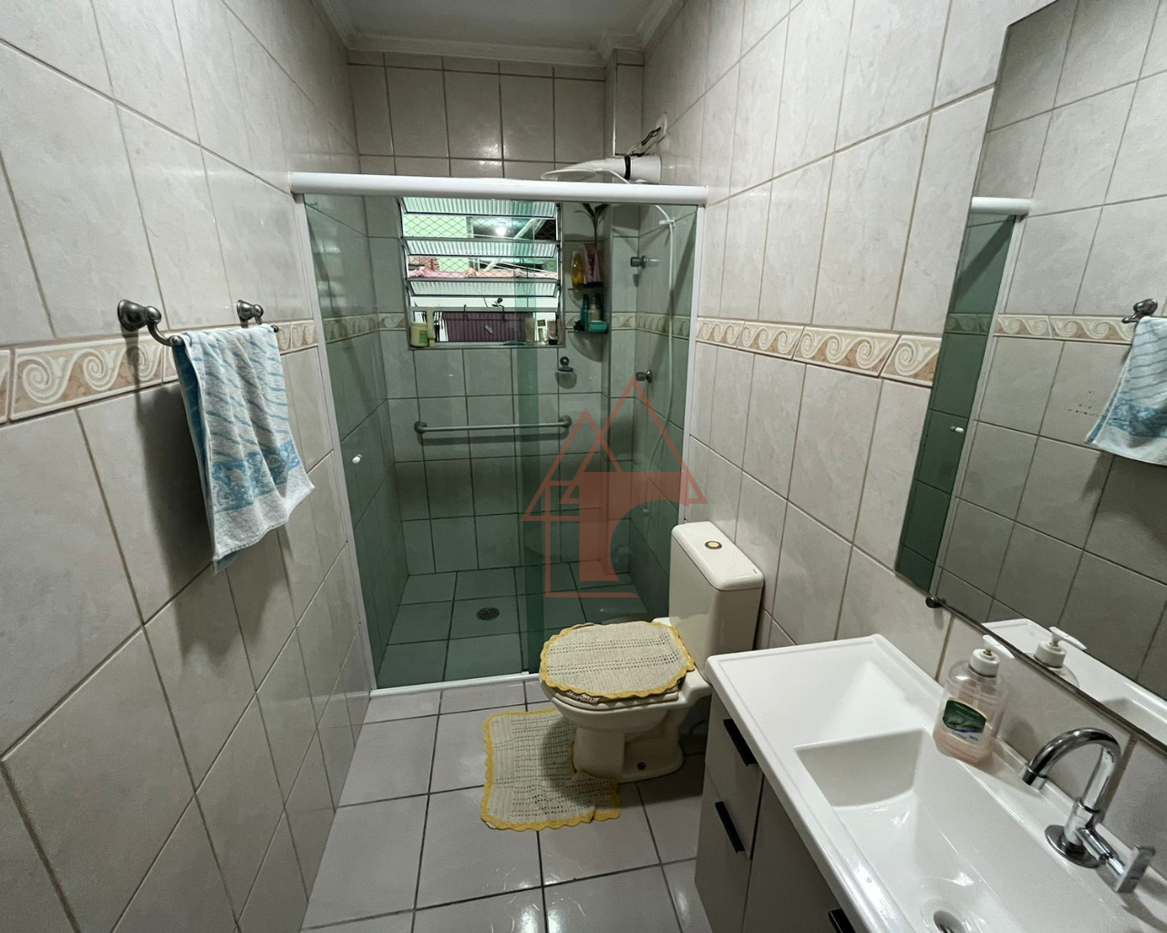 Imagem Casa com 2 Quartos à Venda, 76 m² em Vila Ponte Nova - Cubatão Imagem Casa com 2 Quartos à Venda, 76 m² em Vila Ponte Nova - Cubatão