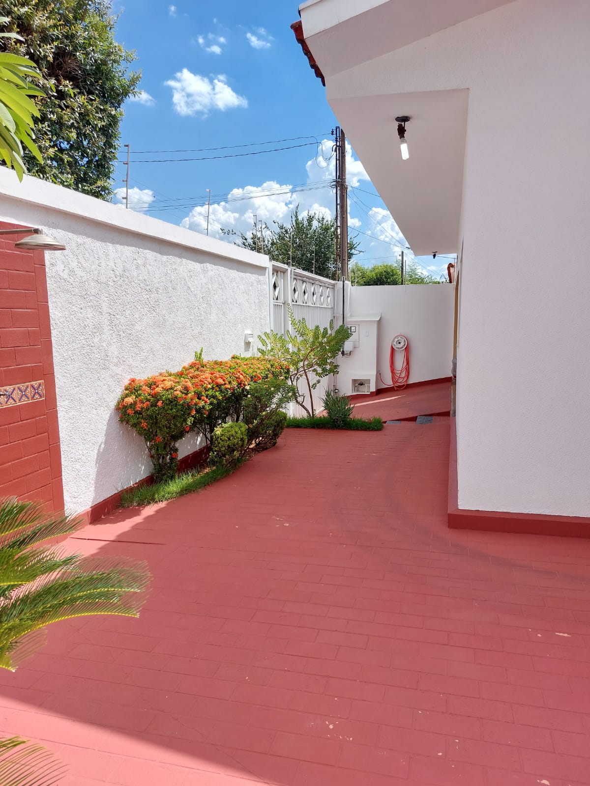 Imagem Casa com 3 Quartos à Venda, 165 m² em Jardim Caparroz - São José do Rio Preto