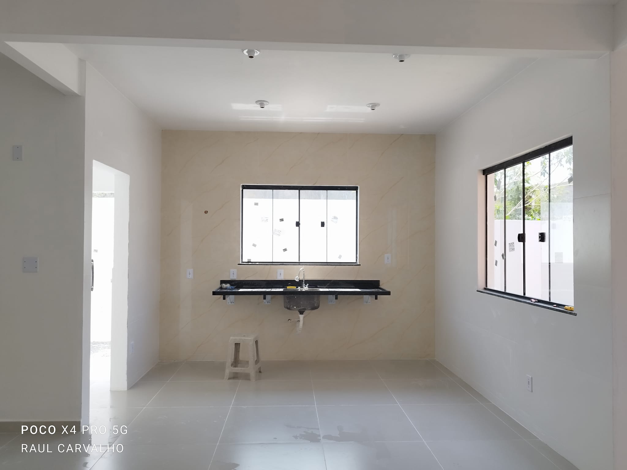 Imagem Casa com 2 Quartos à Venda, 100 m²em Santa Cruz - Rio de Janeiro Imagem Casa com 2 Quartos à Venda, 100 m²em Santa Cruz - Rio de Janeiro