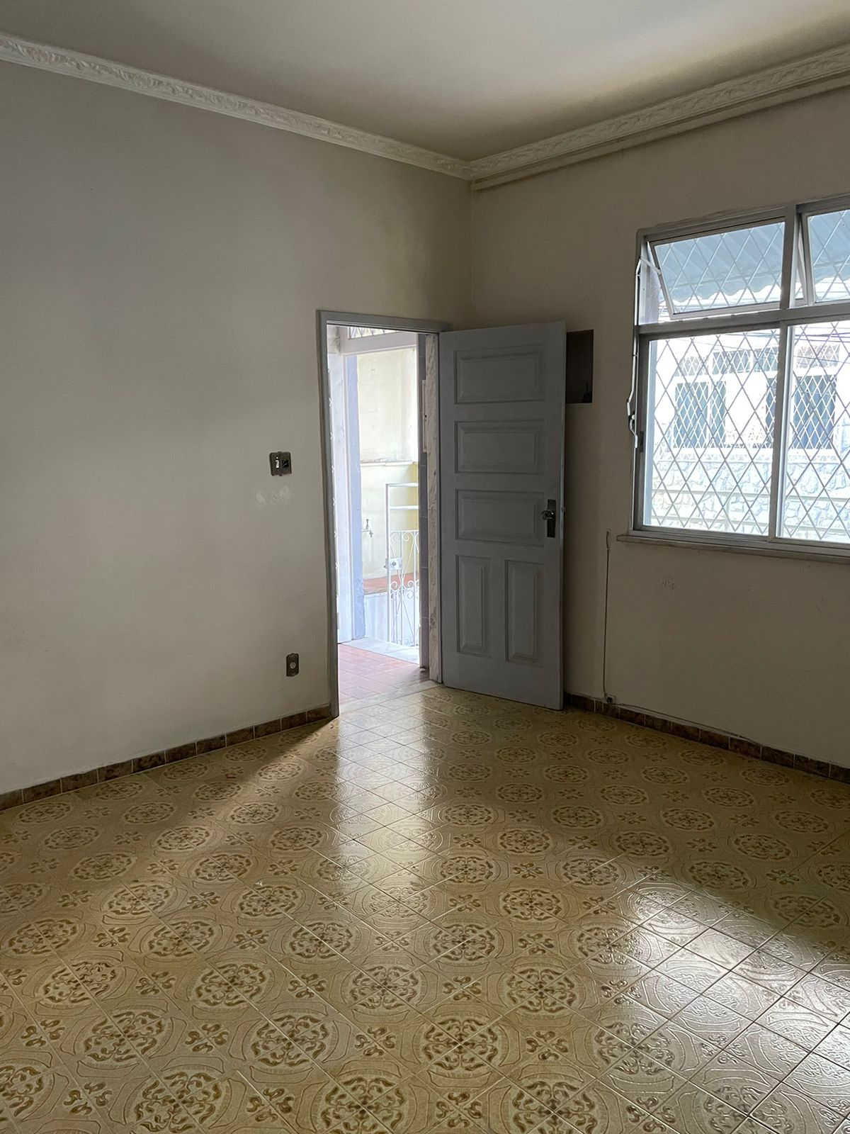 Imagem Casa de Vila com 2 Quartos à Venda, 72 m²em Inhaúma - Rio de Janeiro