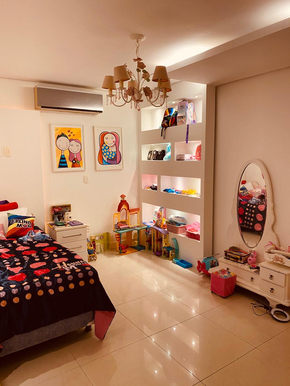 Imagem Apartamento com 5 Quartos à Venda, 350 m²em Meireles - Fortaleza