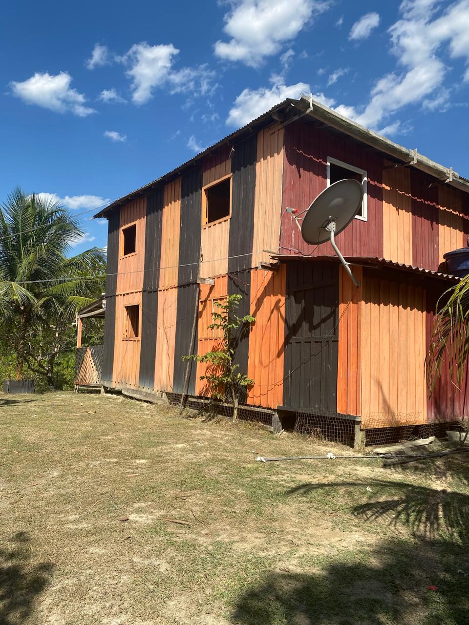 Imagem Chácara com 3 Quartos à Venda, 25.000 m² em Presidente Fegueiredo - Manaus