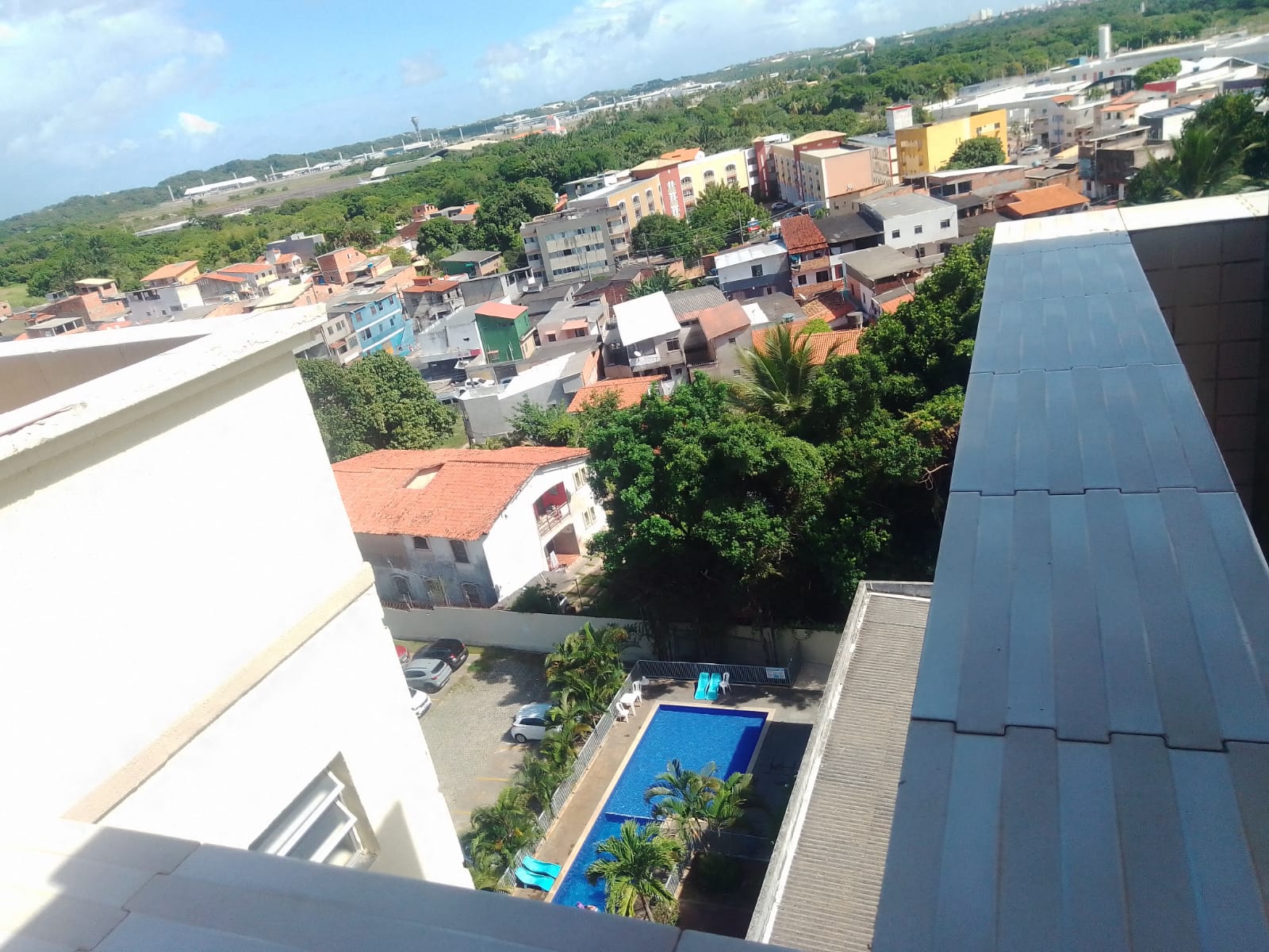 Imagem Apartamento com 2 Quartos à Venda, 80 m² em Centro - Lauro de Freitas