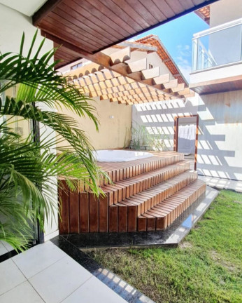 Casa de Condomínio com 4 Quartos à Venda, 400 m² em Calhau - São Luís