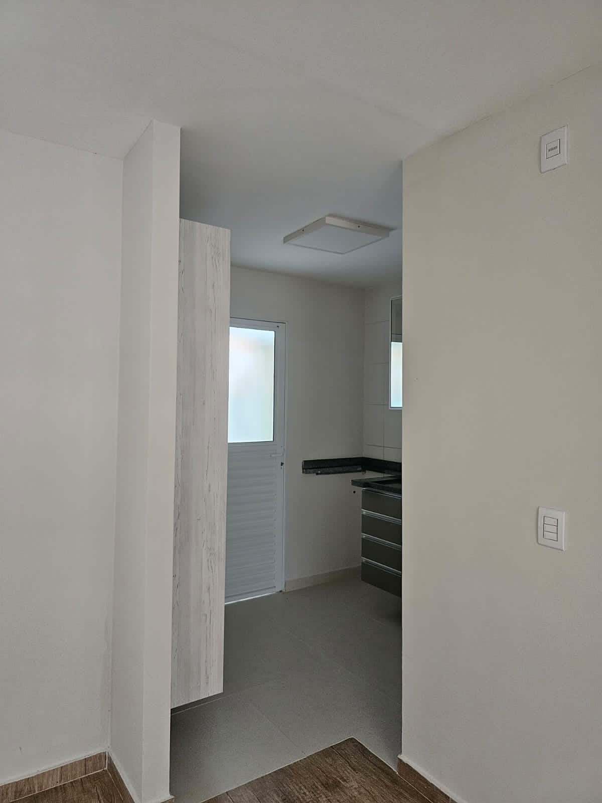 Imagem Sobrado com 3 Quartos para Alugar, 82 m²em Taboão - São Roque