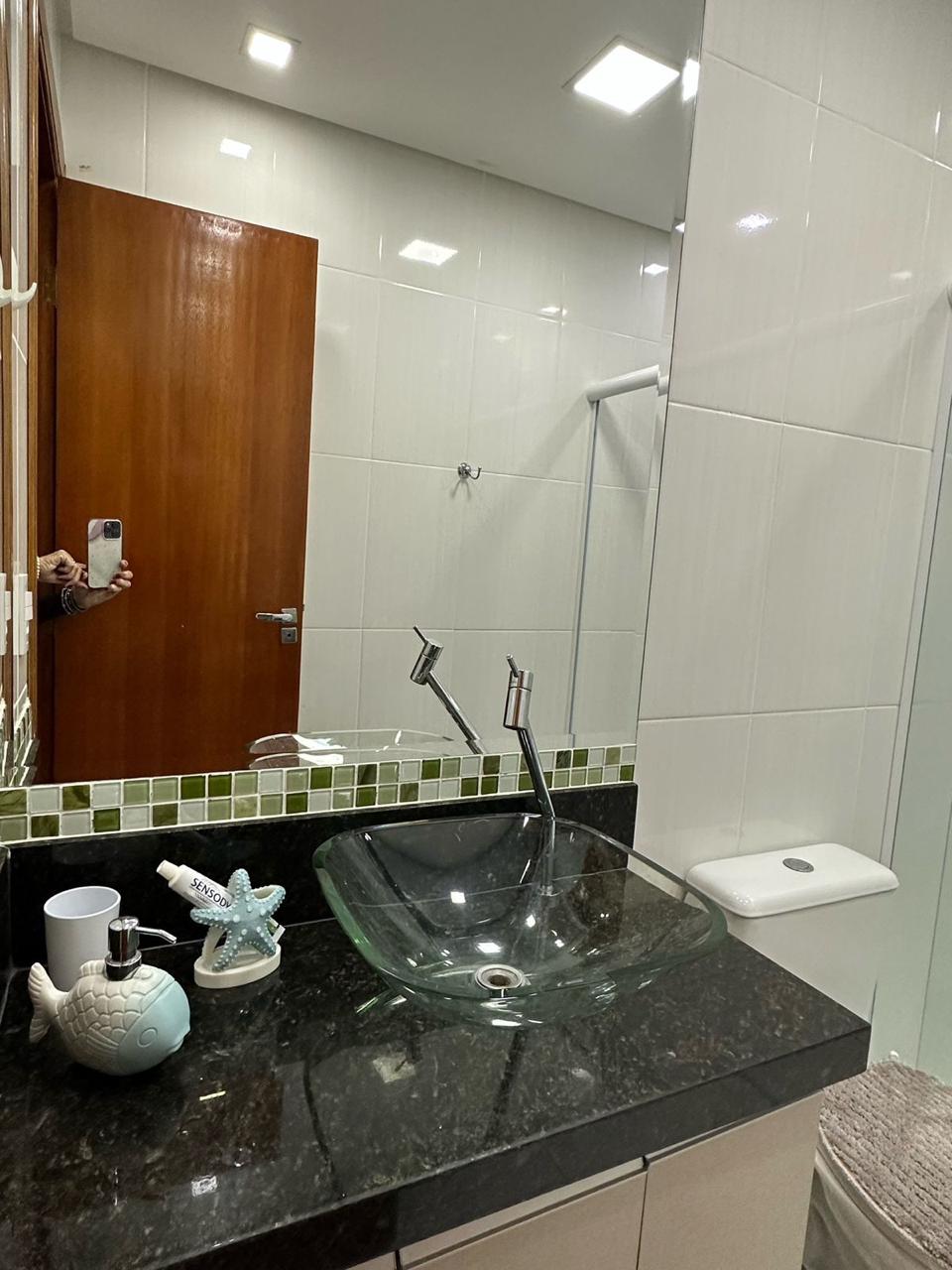 Imagem Apartamento com 4 Quartos à Venda, 232 m² em Guilhermina - Praia Grande