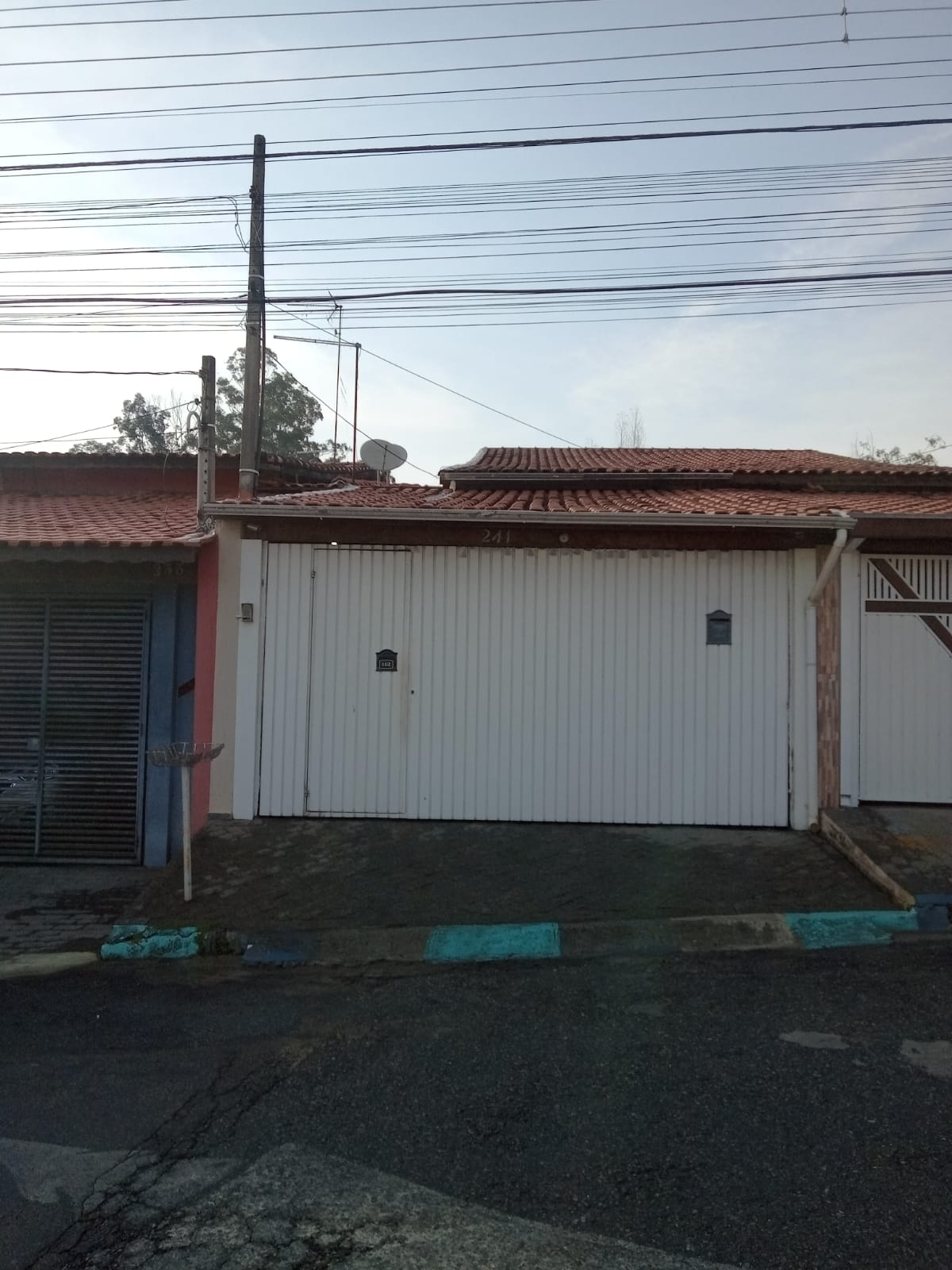 Imagem Casa com 3 Quartos à Venda, 110 m²em Jardim Nova Esperança - Jacareí