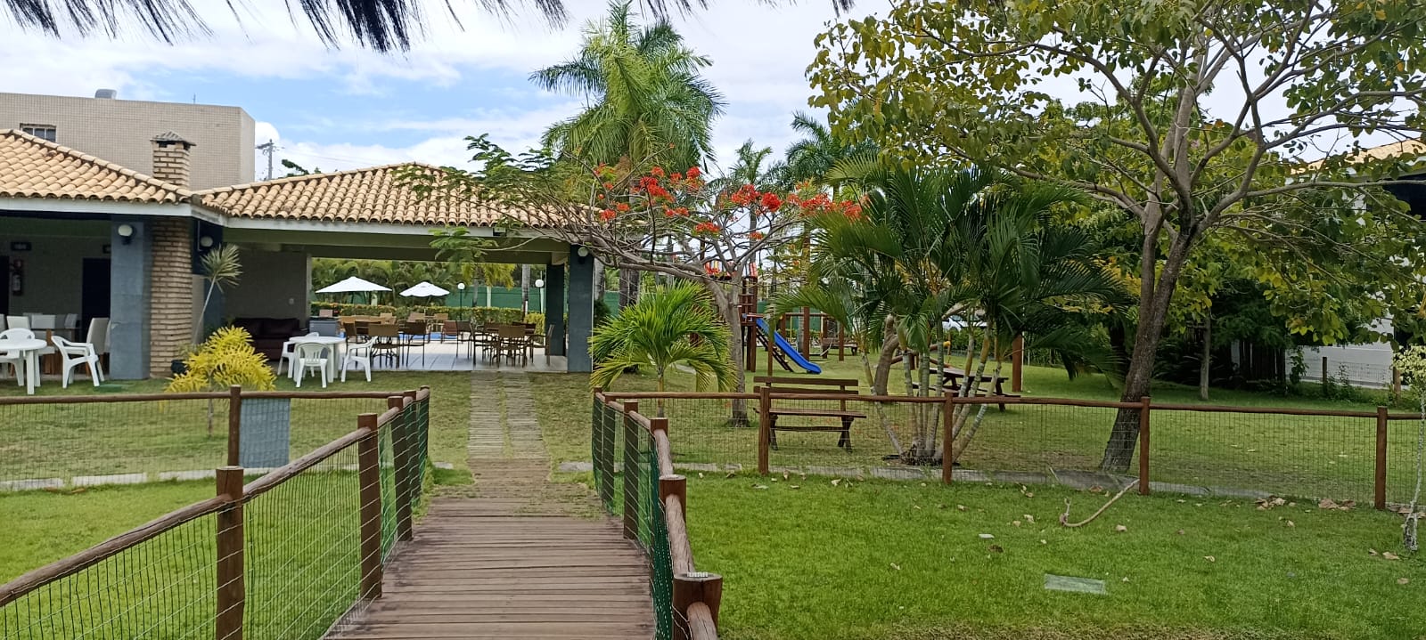 Imagem Terreno em Condomínio à Venda, 300 m²em Jauá (Abrantes) - Camaçari Imagem Terreno em Condomínio à Venda, 300 m²em Jauá (Abrantes) - Camaçari