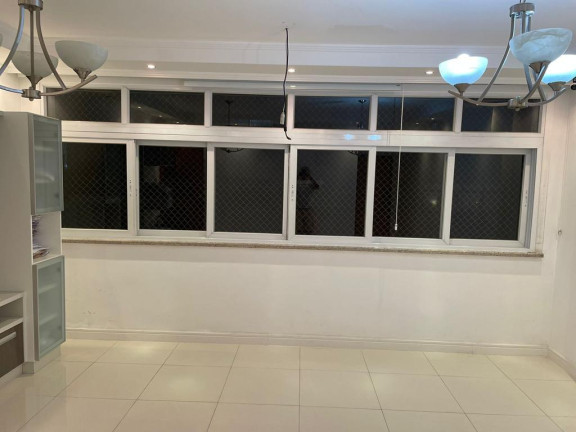 Imagem Apartamento com 3 Quartos à Venda, 110 m² em Icaraí - Niterói Imagem Apartamento com 3 Quartos à Venda, 110 m² em Icaraí - Niterói
