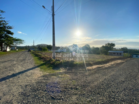 Terreno à Venda, 300 m² em Nova Brasília - Sombrio