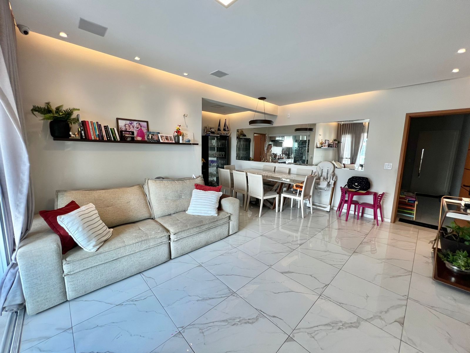 Imagem Apartamento com 3 Quartos à Venda, 123 m²em Jurunas - Belém