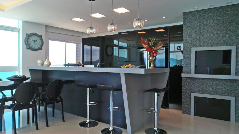 Imagem Apartamento com 3 Quartos à Venda, 260 m² em Meia Praia - Itapema