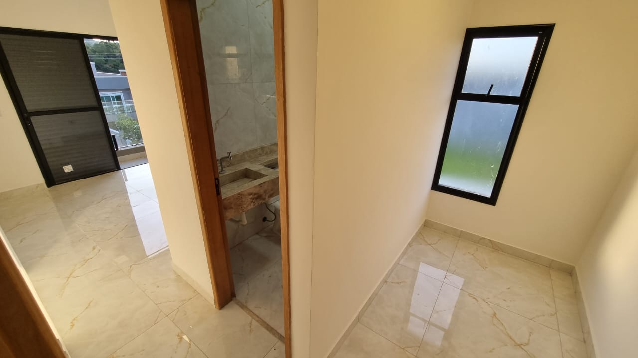 Imagem Casa de Condomínio com 3 Quartos à Venda, 143 m²em Villas do Jaguari - Santana de Parnaíba Imagem Casa de Condomínio com 3 Quartos à Venda, 143 m²em Villas do Jaguari - Santana de Parnaíba
