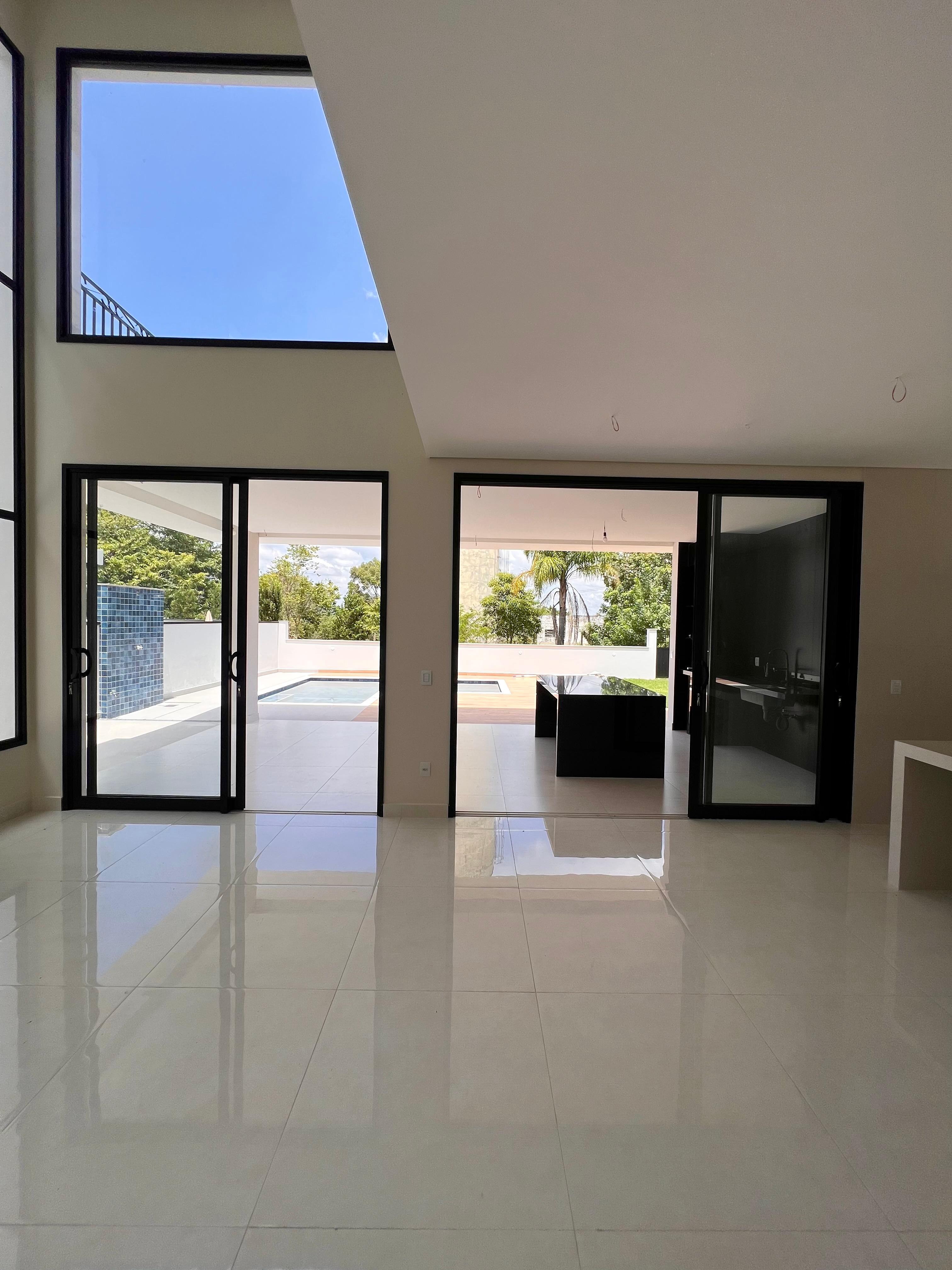 Imagem Casa de Condomínio com 4 Quartos à Venda, 300 m² em Medeiros - Jundiaí Imagem Casa de Condomínio com 4 Quartos à Venda, 300 m² em Medeiros - Jundiaí
