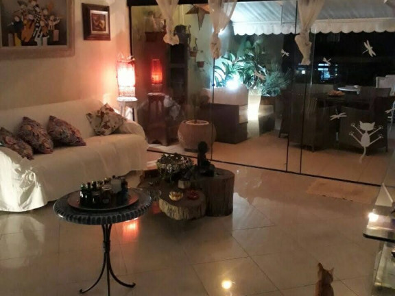 Imagem Casa com 3 Quartos à Venda, 240 m² em Barra Da Tijuca - Rio De Janeiro