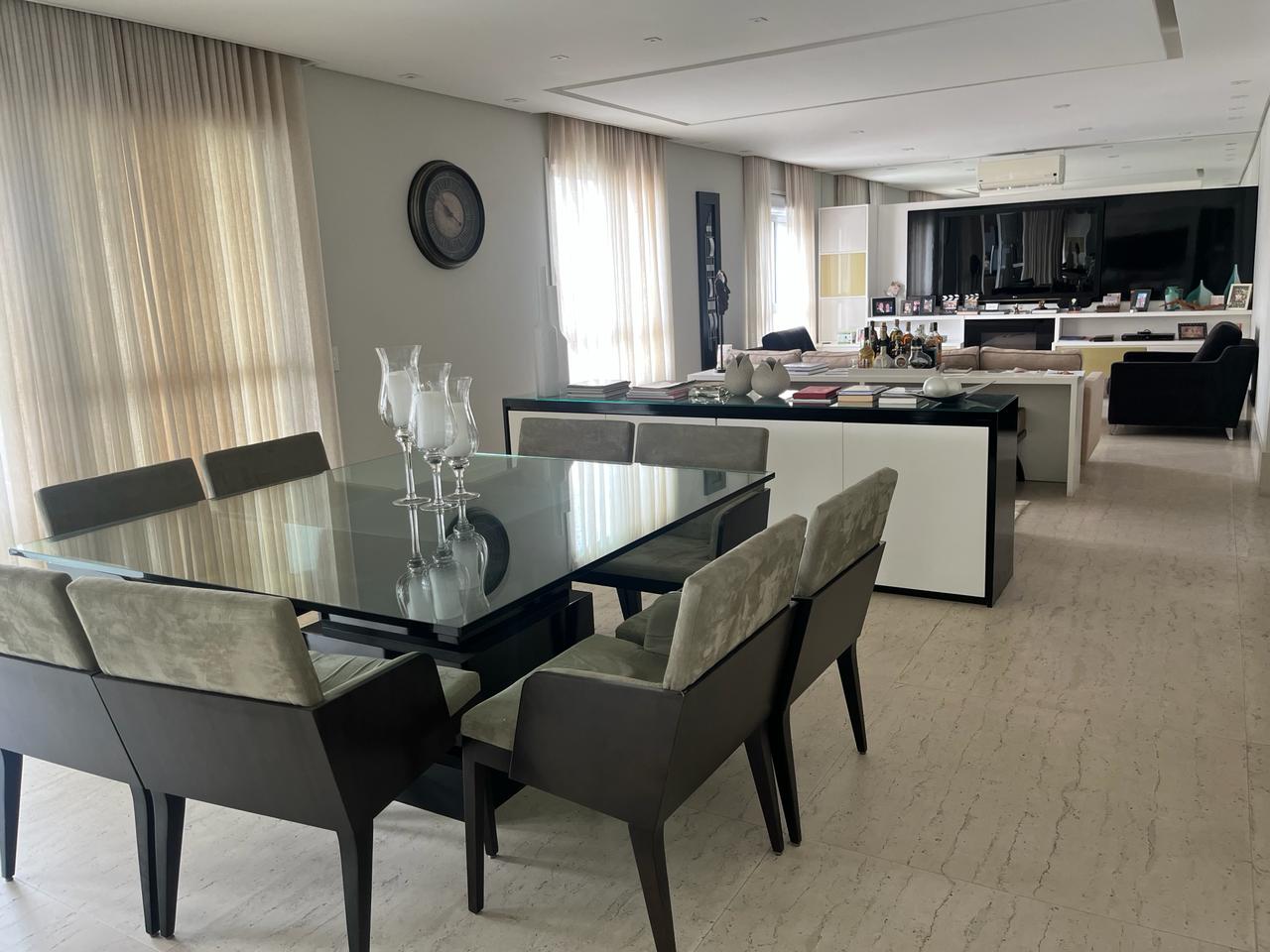 Imagem Apartamento com 3 Quartos para Alugar, 210 m²em Vila Olímpia - São Paulo Imagem Apartamento com 3 Quartos para Alugar, 210 m²em Vila Olímpia - São Paulo