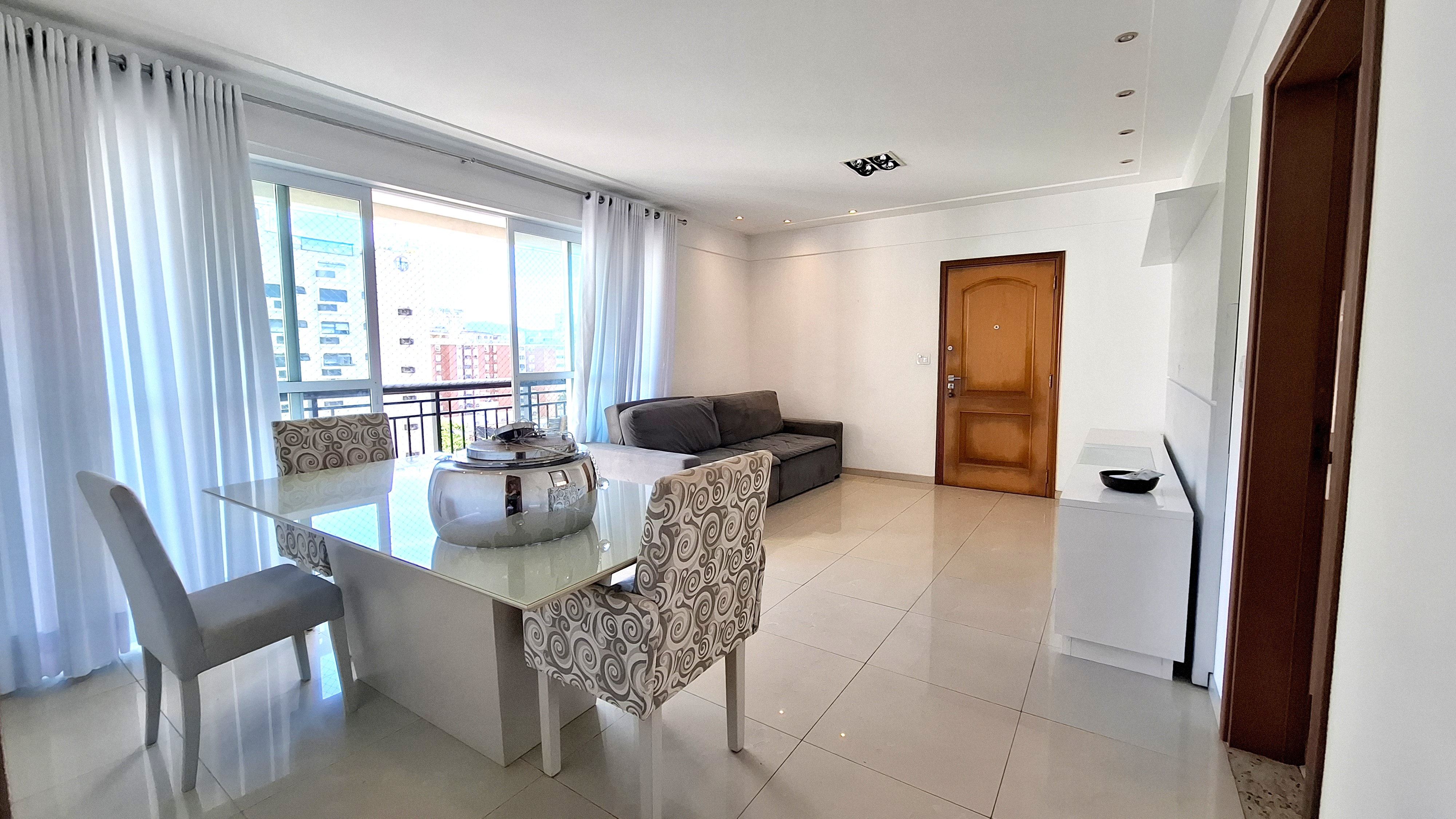 Apartamento com 3 Quartos à Venda, 130 m² em Gonzaga - Santos