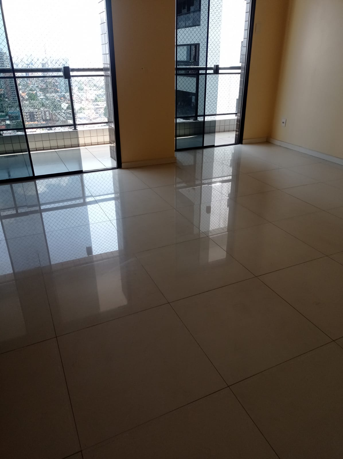Imagem Apartamento com 3 Quartos à Venda, 100 m²em Marco - Belém