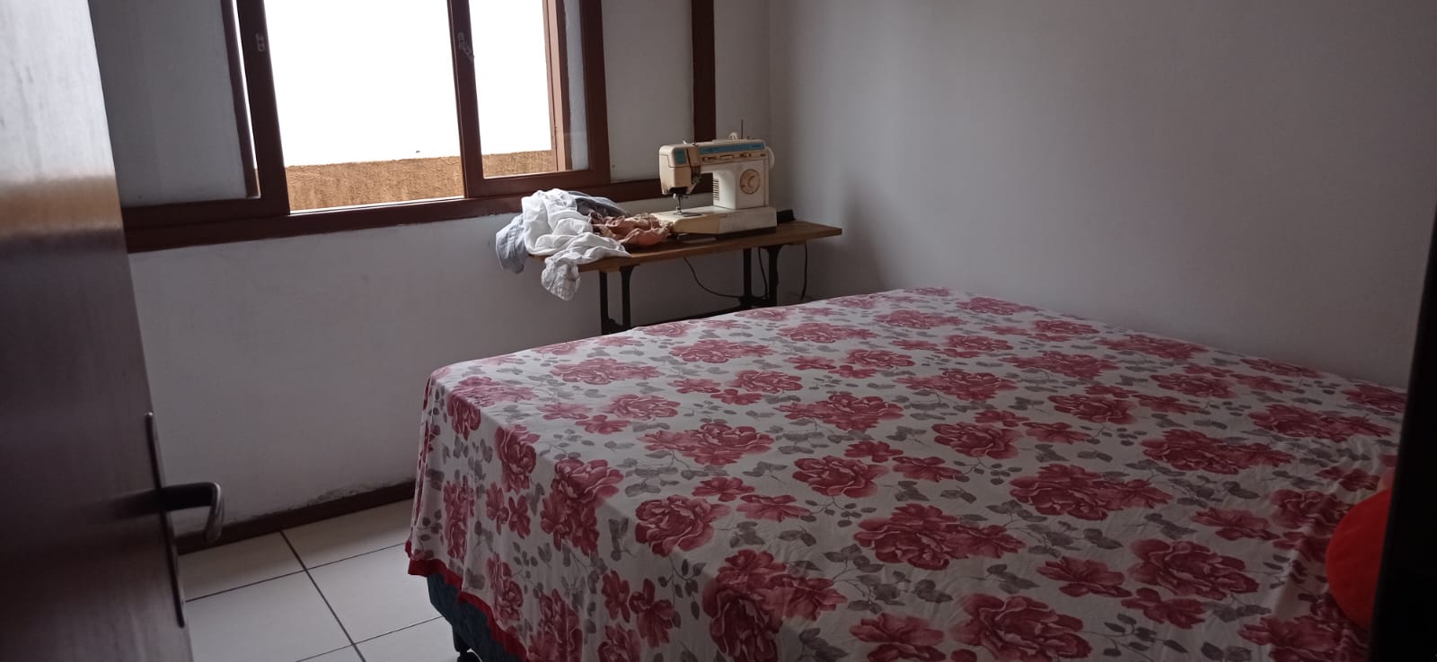Imagem Casa com 3 Quartos à Venda, 360 m² em - Imagem Casa com 3 Quartos à Venda, 360 m² em -