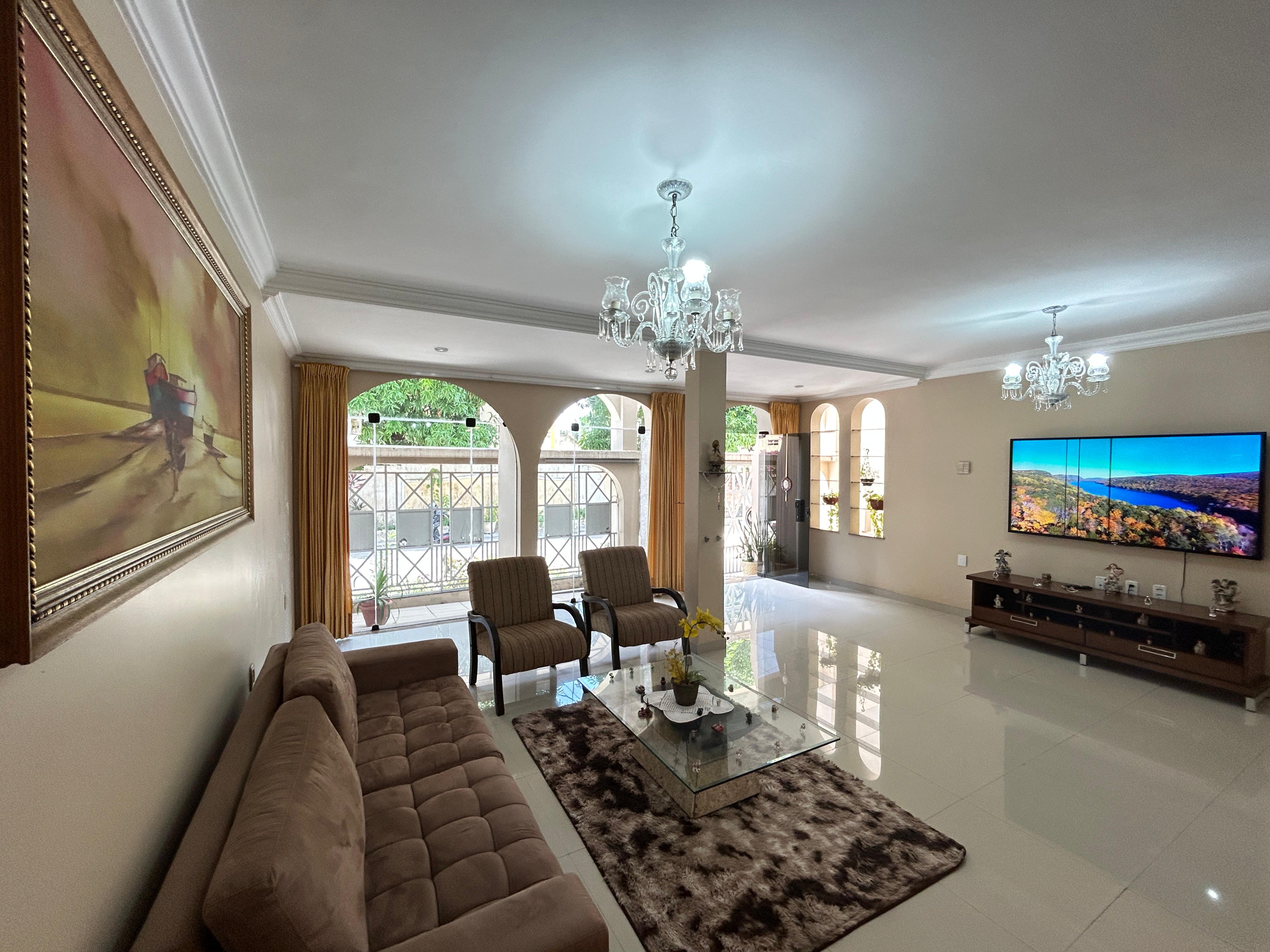 Imagem Casa com 4 Quartos à Venda, 420 m²em Souza - Belém Imagem Casa com 4 Quartos à Venda, 420 m²em Souza - Belém