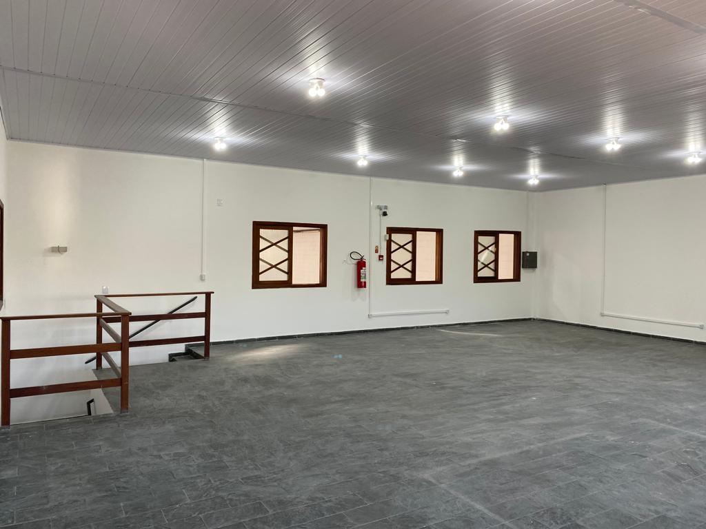Imagem Galpão para Alugar, 1.300 m² em Jardim Henriqueta - Taboão da Serra Imagem Galpão para Alugar, 1.300 m² em Jardim Henriqueta - Taboão da Serra