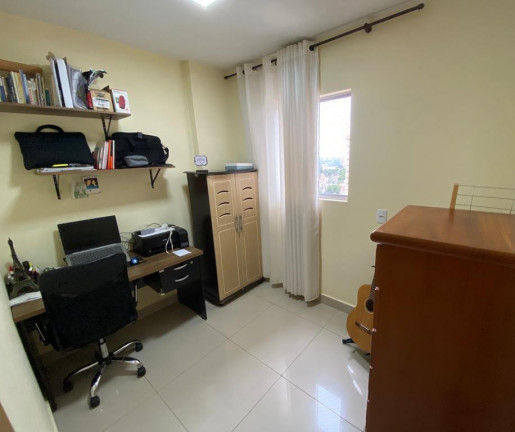Imagem Apartamento com 3 Quartos à Venda, 70 m² em Nova Suiça - Goiânia