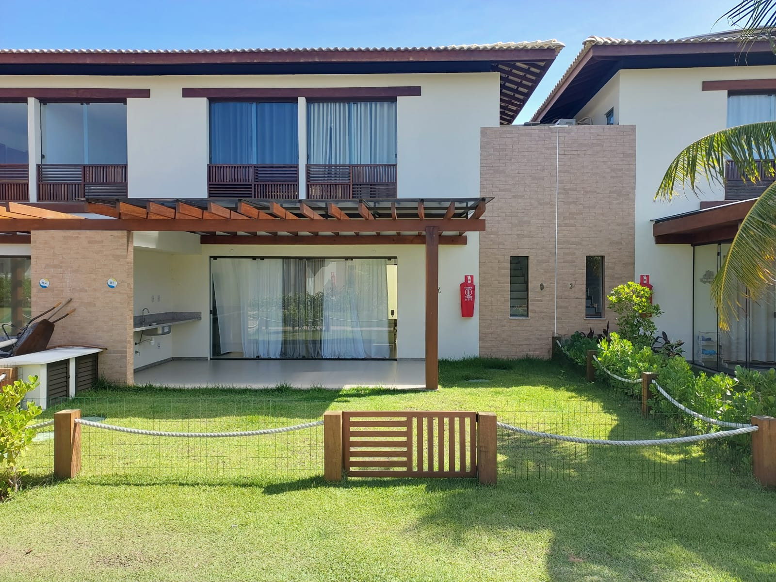 Casa de Condomínio com 2 Quartos à Venda, 158 m² em Imbassaí - Mata de São João