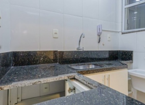 Imagem Apartamento com 1 Quarto à Venda, 31 m² em Copacabana - Rio de Janeiro
