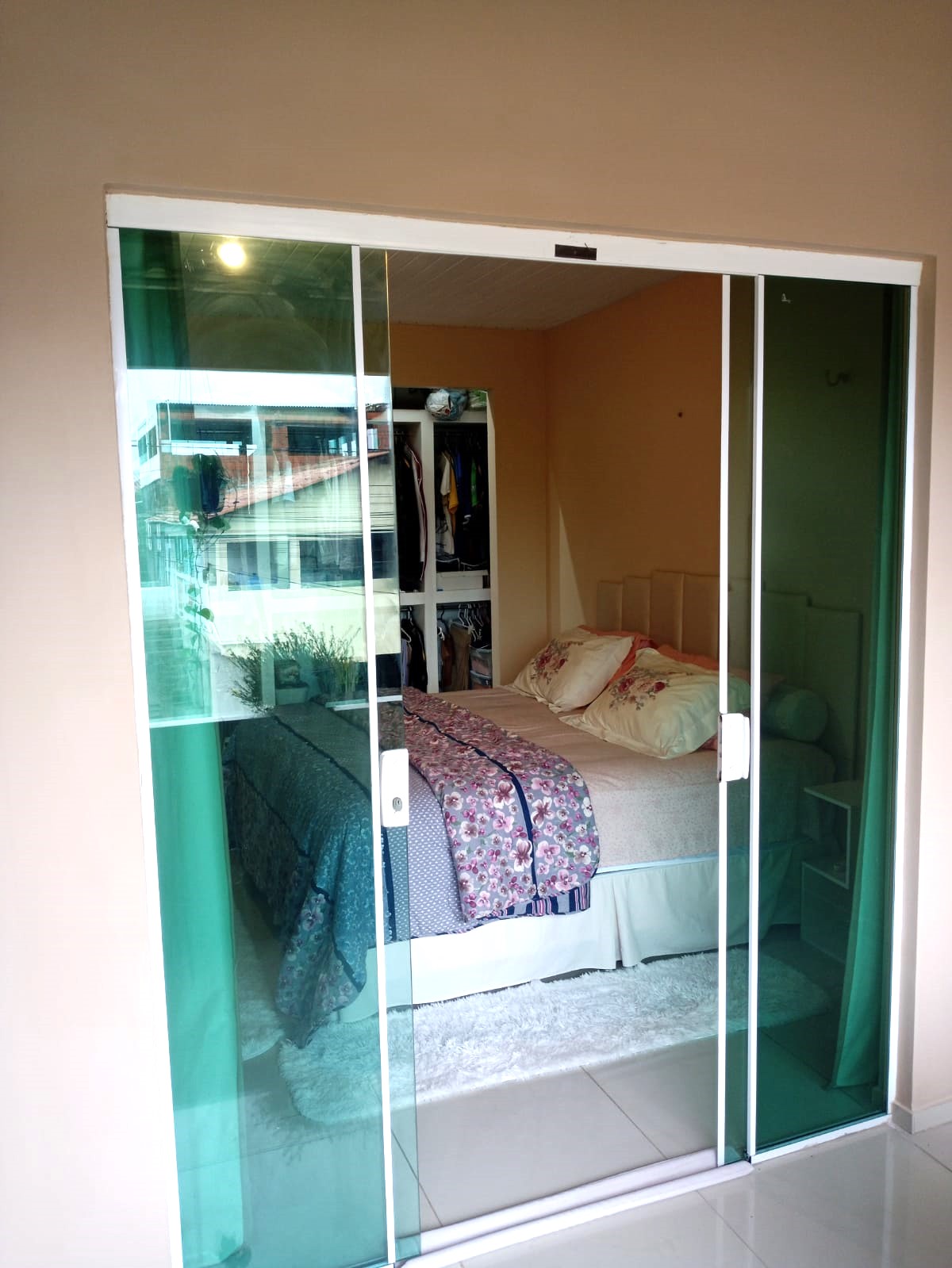 Imagem Casa com 3 Quartos à Venda, 200 m²em siqueira - fortaleza