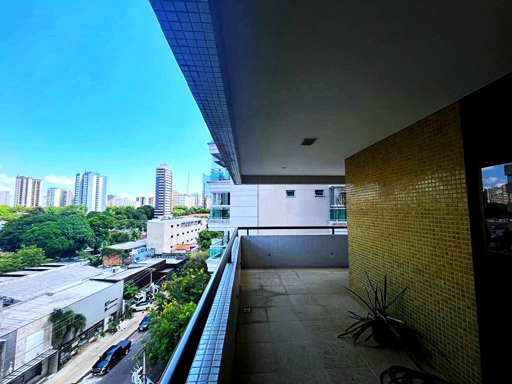 Apartamento com 4 Quartos à Venda, 266 m²em Nazaré - Belém