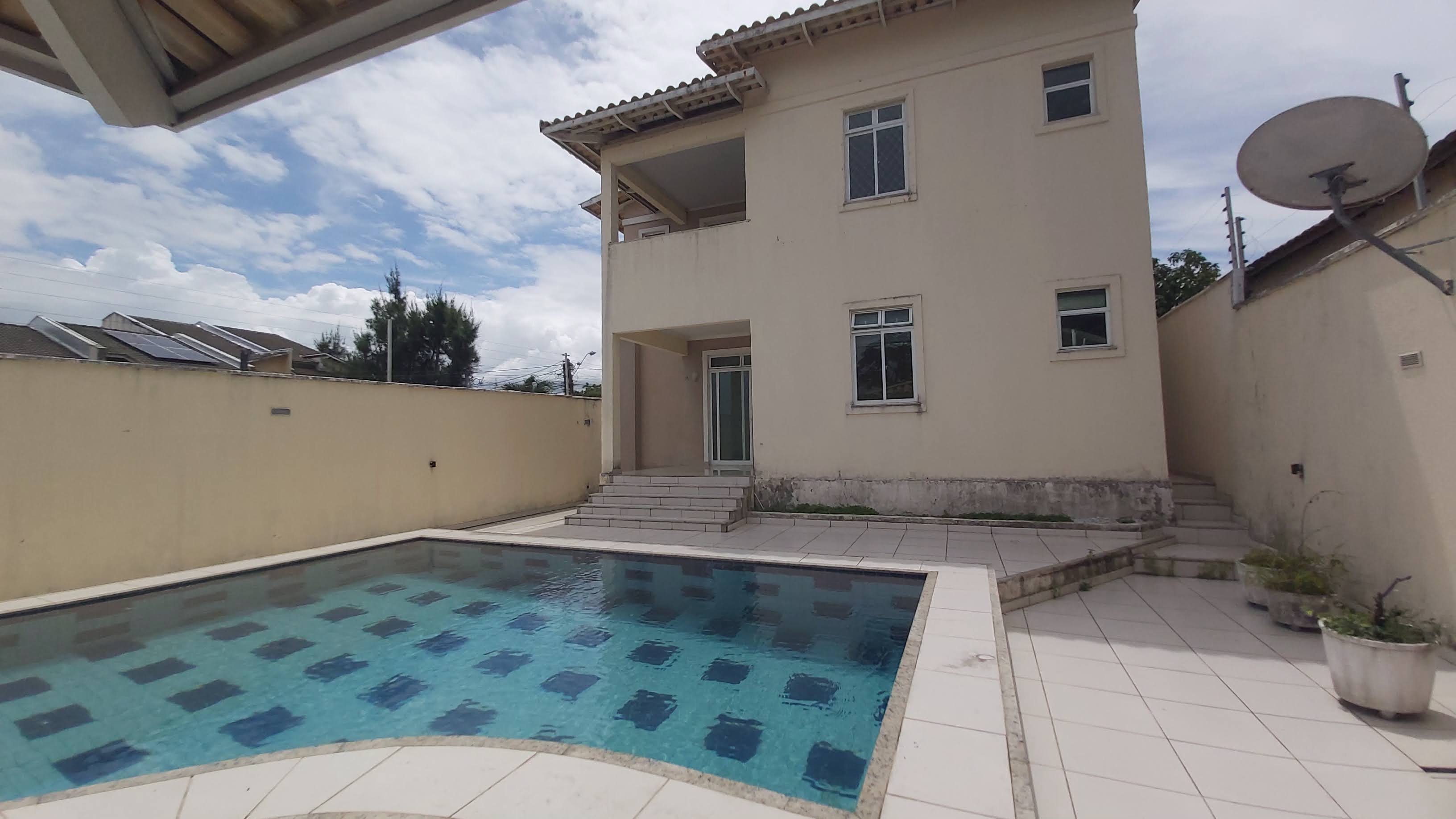 Imagem Casa com 6 Quartos à Venda, 520 m² em José de Alencar - Fortaleza Imagem Casa com 6 Quartos à Venda, 520 m² em José de Alencar - Fortaleza