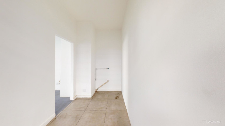 Imagem Sala Comercial à Venda ou Locação, 1.084 m² em Cerqueira César - São Paulo Imagem Sala Comercial à Venda ou Locação, 1.084 m² em Cerqueira César - São Paulo