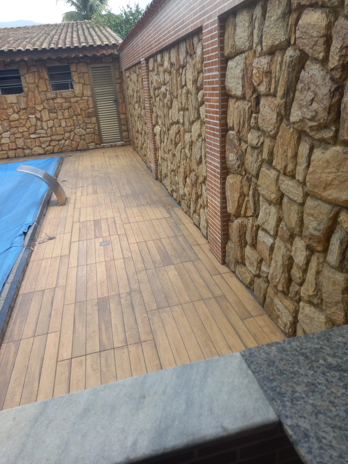 Imagem Casa com 2 Quartos à Venda, 329 m² em Vila Nova - Cubatão Imagem Casa com 2 Quartos à Venda, 329 m² em Vila Nova - Cubatão