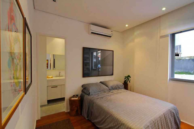 Imagem Apartamento com 3 Quartos à Venda, em Gonzaga - Santos Imagem Apartamento com 3 Quartos à Venda, em Gonzaga - Santos