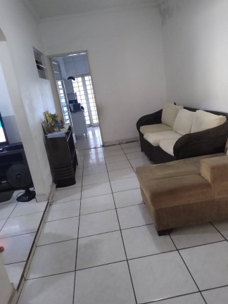 Imagem Casa com 2 Quartos à Venda, 210 m² em Conjunto Cachoeira Dourada - Goiânia