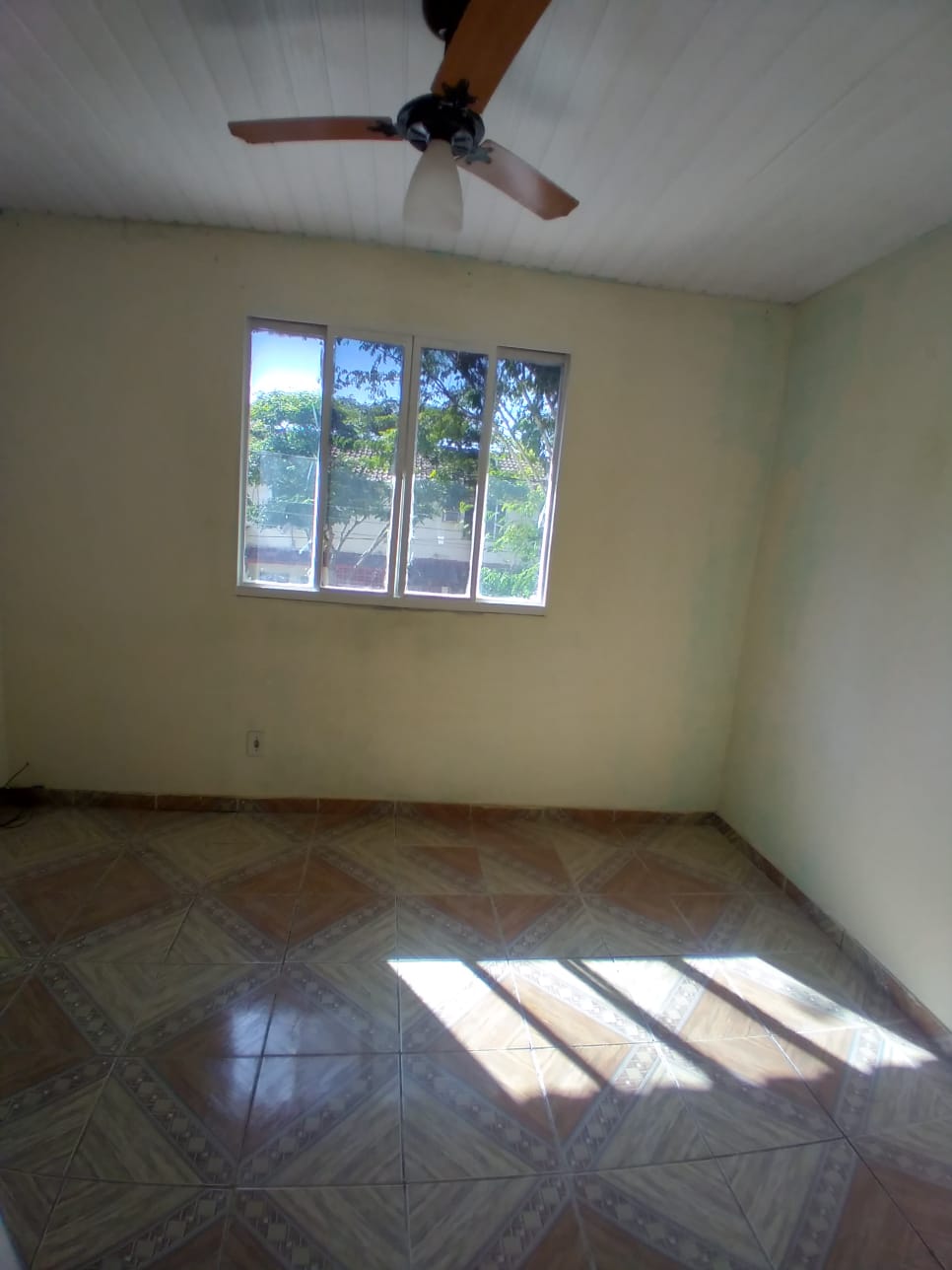 Imagem Casa com 2 Quartos para Alugar, 57 m²em Campo Alegre - Nova Iguaçu Imagem Casa com 2 Quartos para Alugar, 57 m²em Campo Alegre - Nova Iguaçu