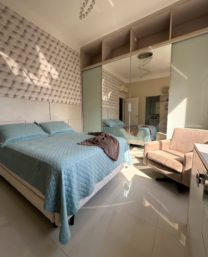 Imagem Apartamento com 4 Quartos à Venda, 237 m²em Meia Praia - Itapema
