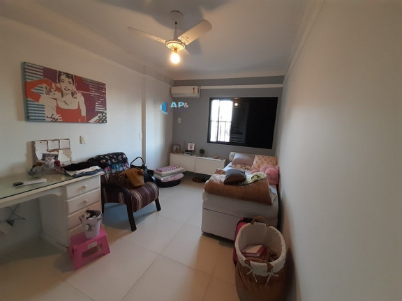 Imagem Apartamento com 3 Quartos à Venda, 90 m² em Enseada - Guarujá